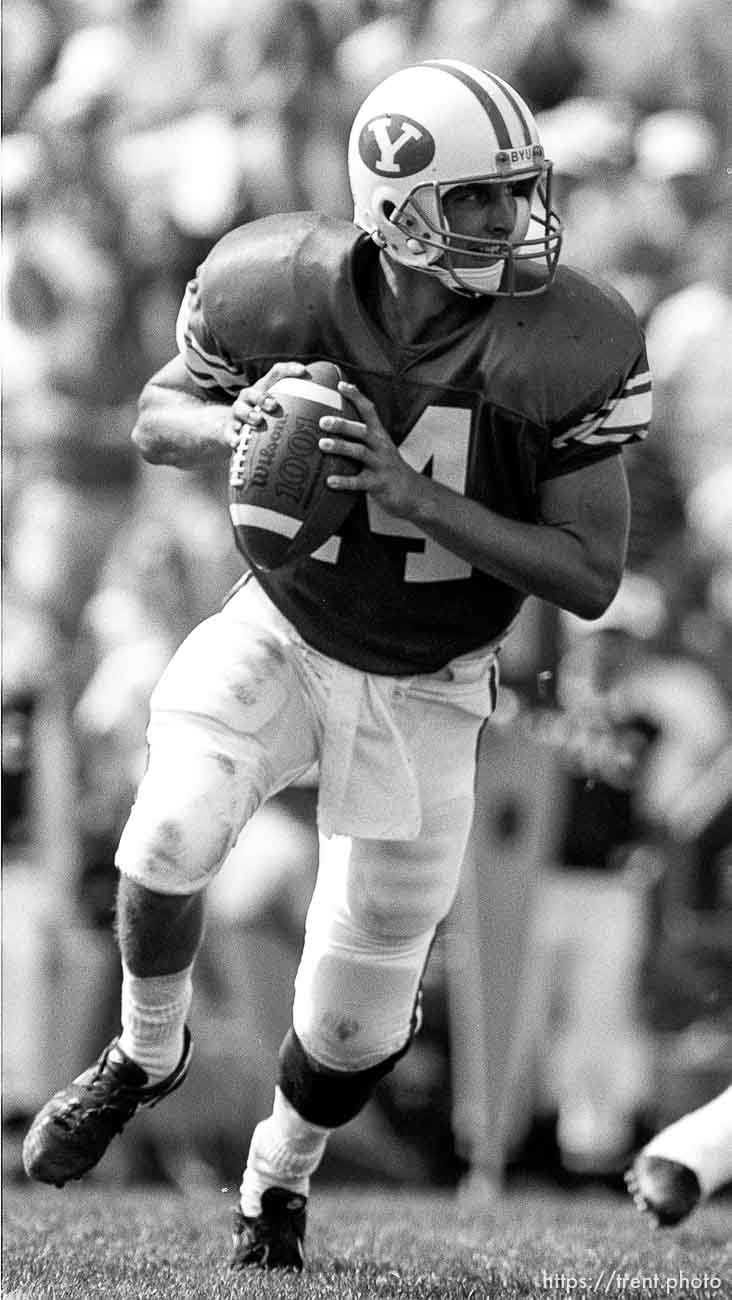 Ty Detmer at BYU vs. Washington State football.