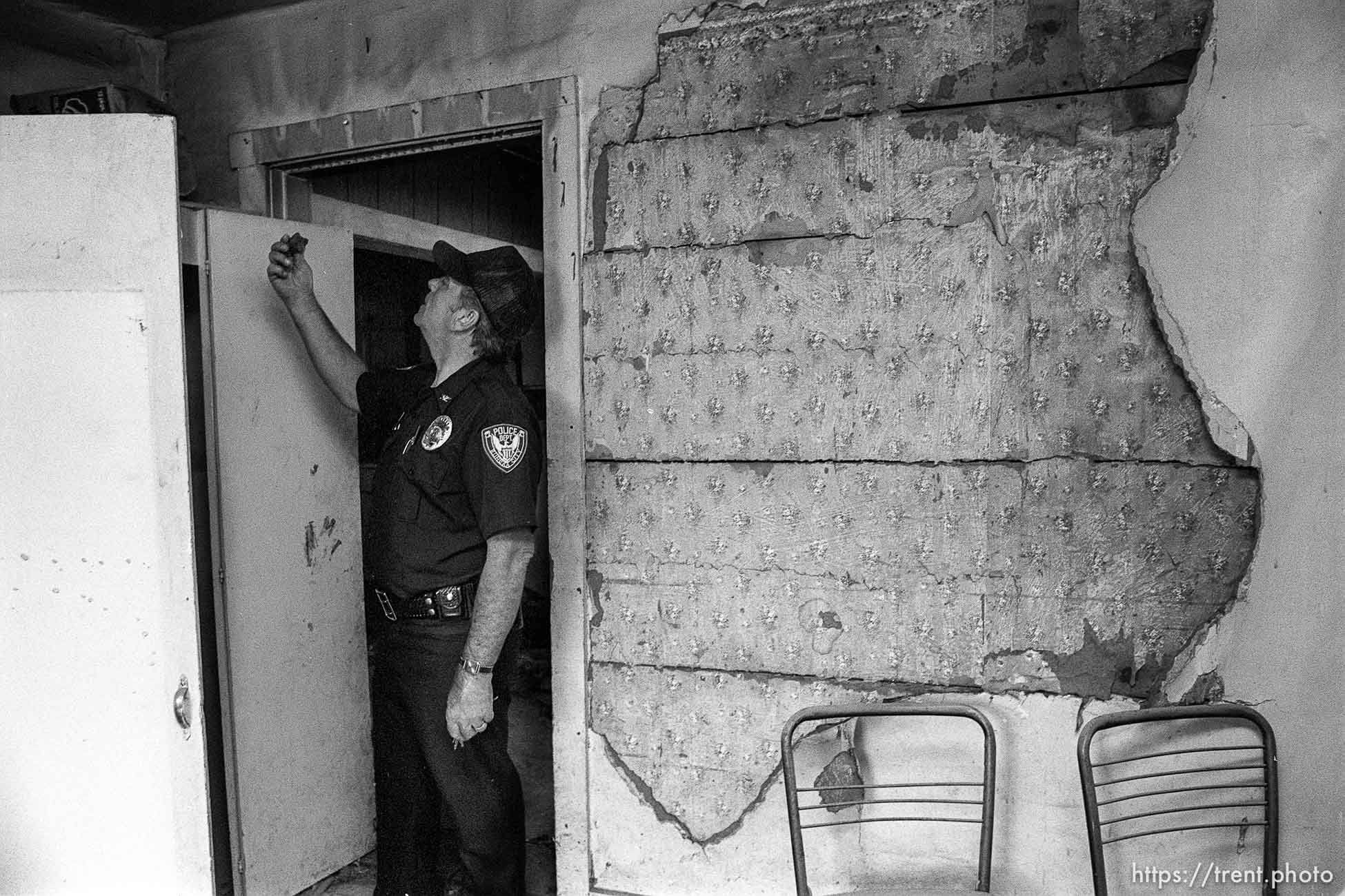 Eureka Police Chief Fullmer in an abandoned home.