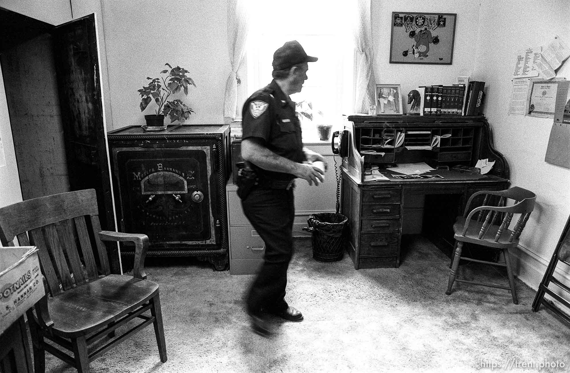 Eureka Police Chief Fullmer in his office