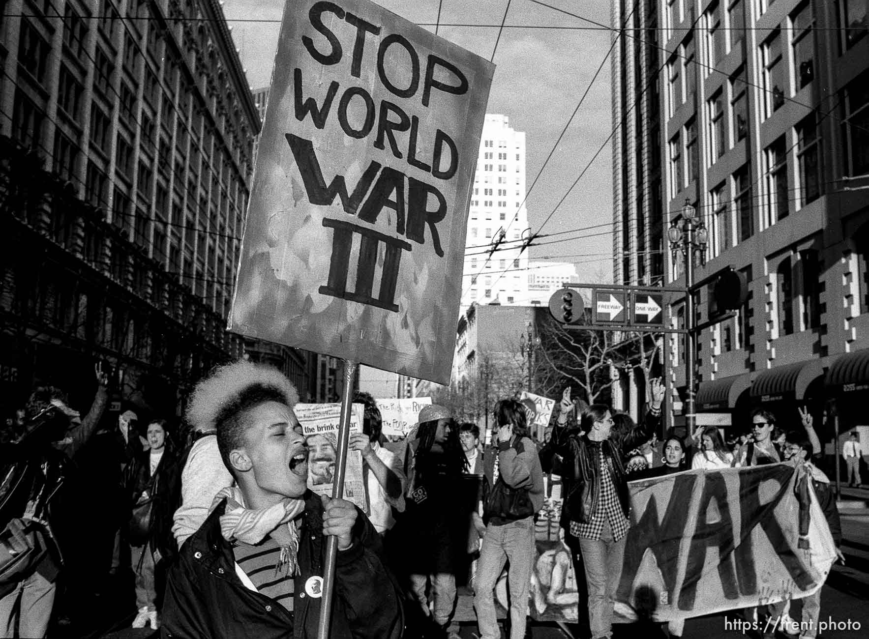 March down Market Street at Gulf War protest