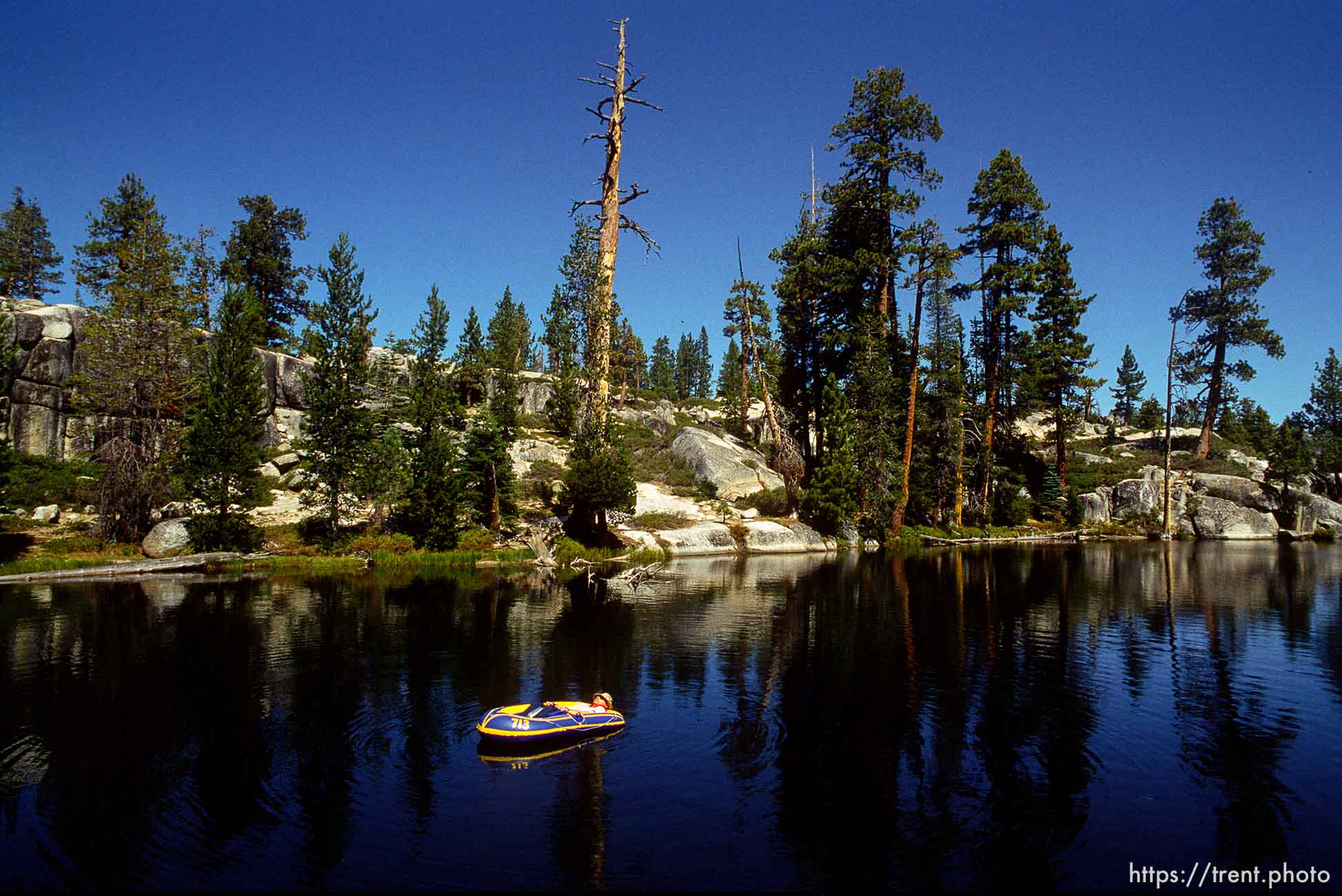 raft in Sword Lake