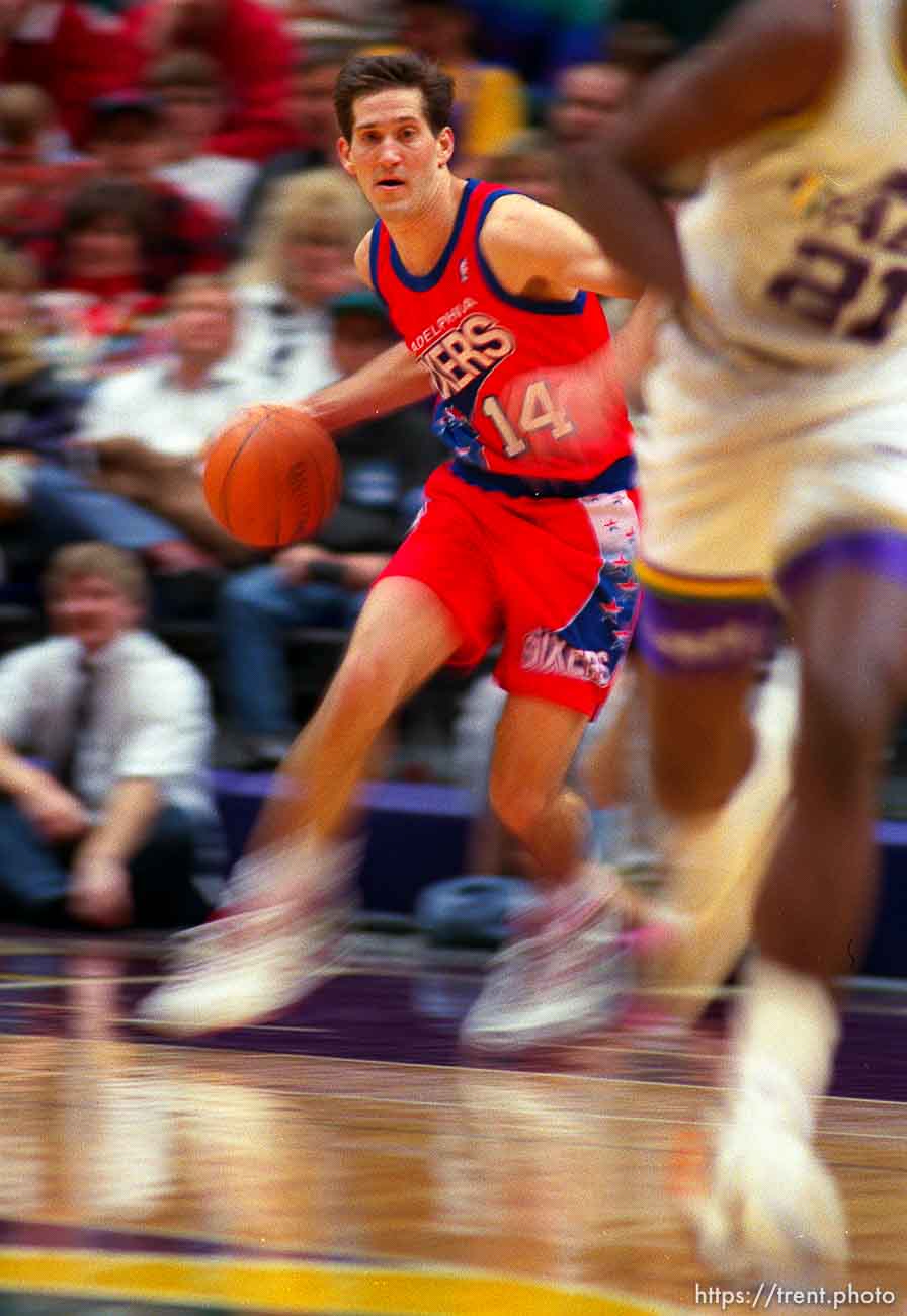 Jeff Hornacek (slow shutter) at Utah Jazz vs. Philadelphia 76ers.