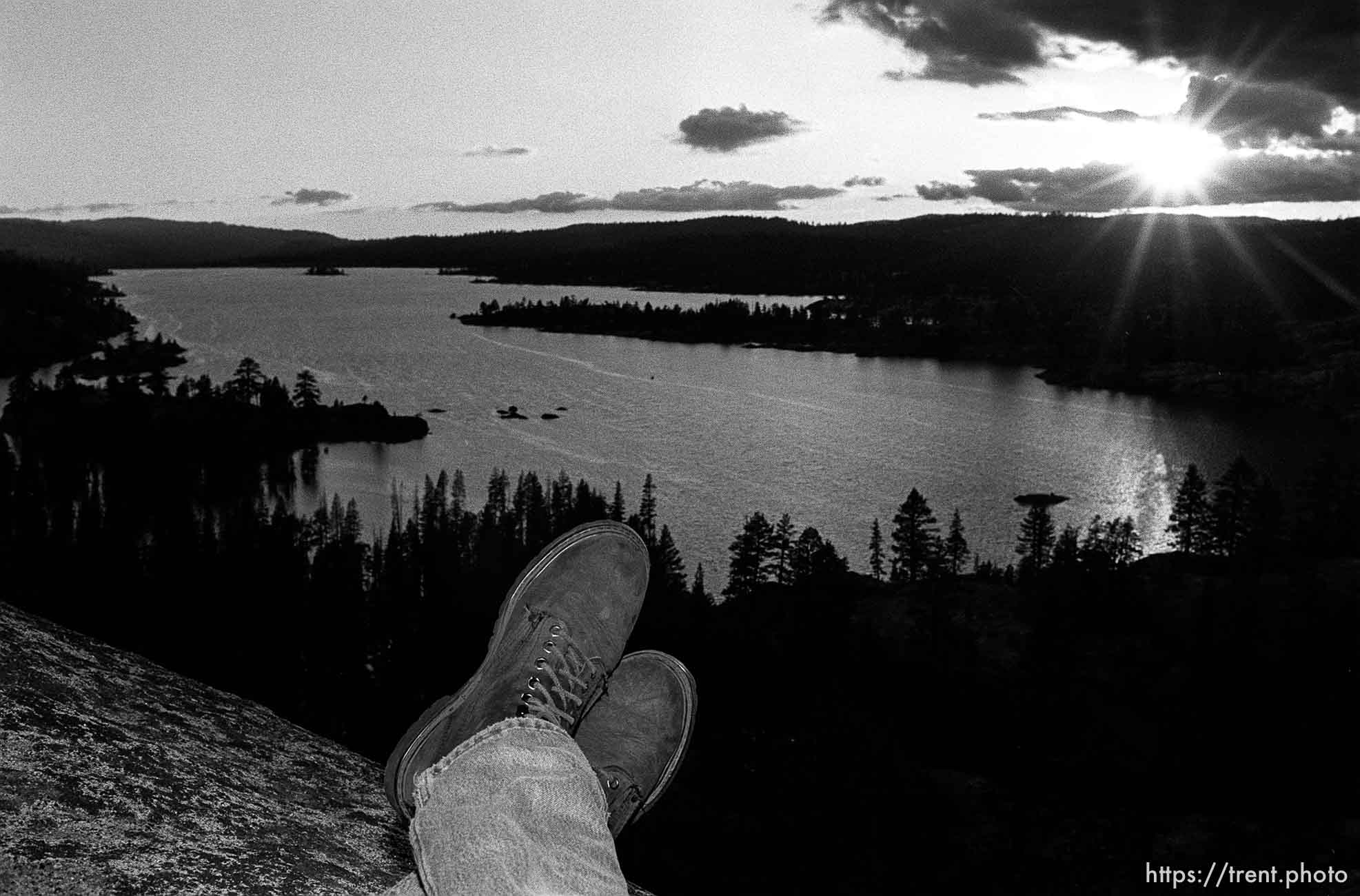 sunset over Spicer Reservoir at Sword Lake