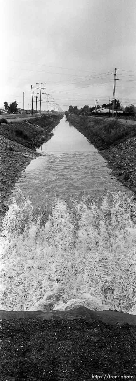 View of San Ramon Creek, water rushing