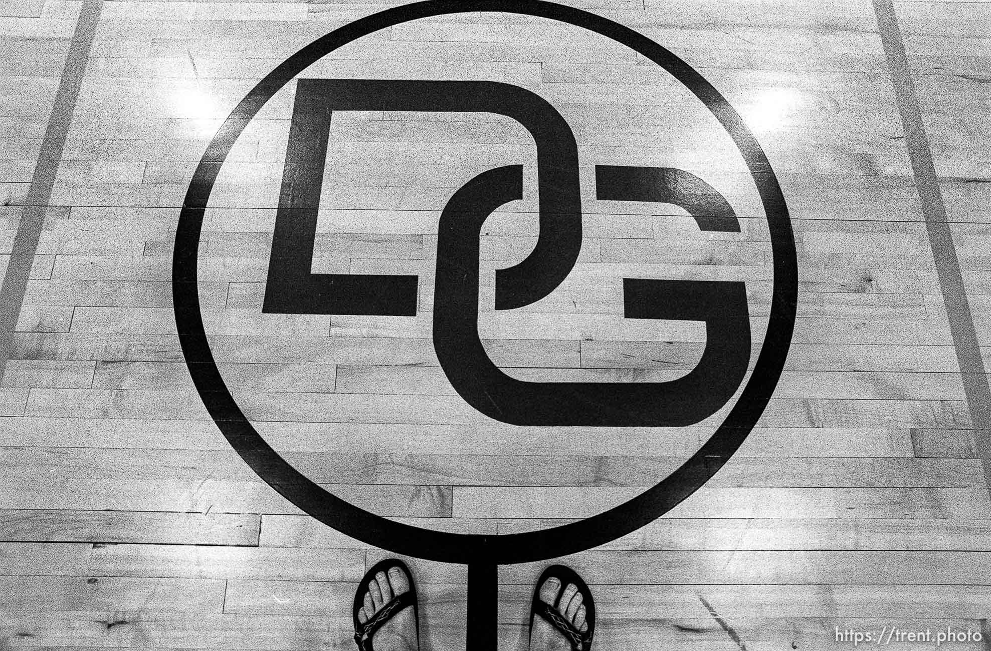 Trent feet and gym logo at the Deseret Gym.