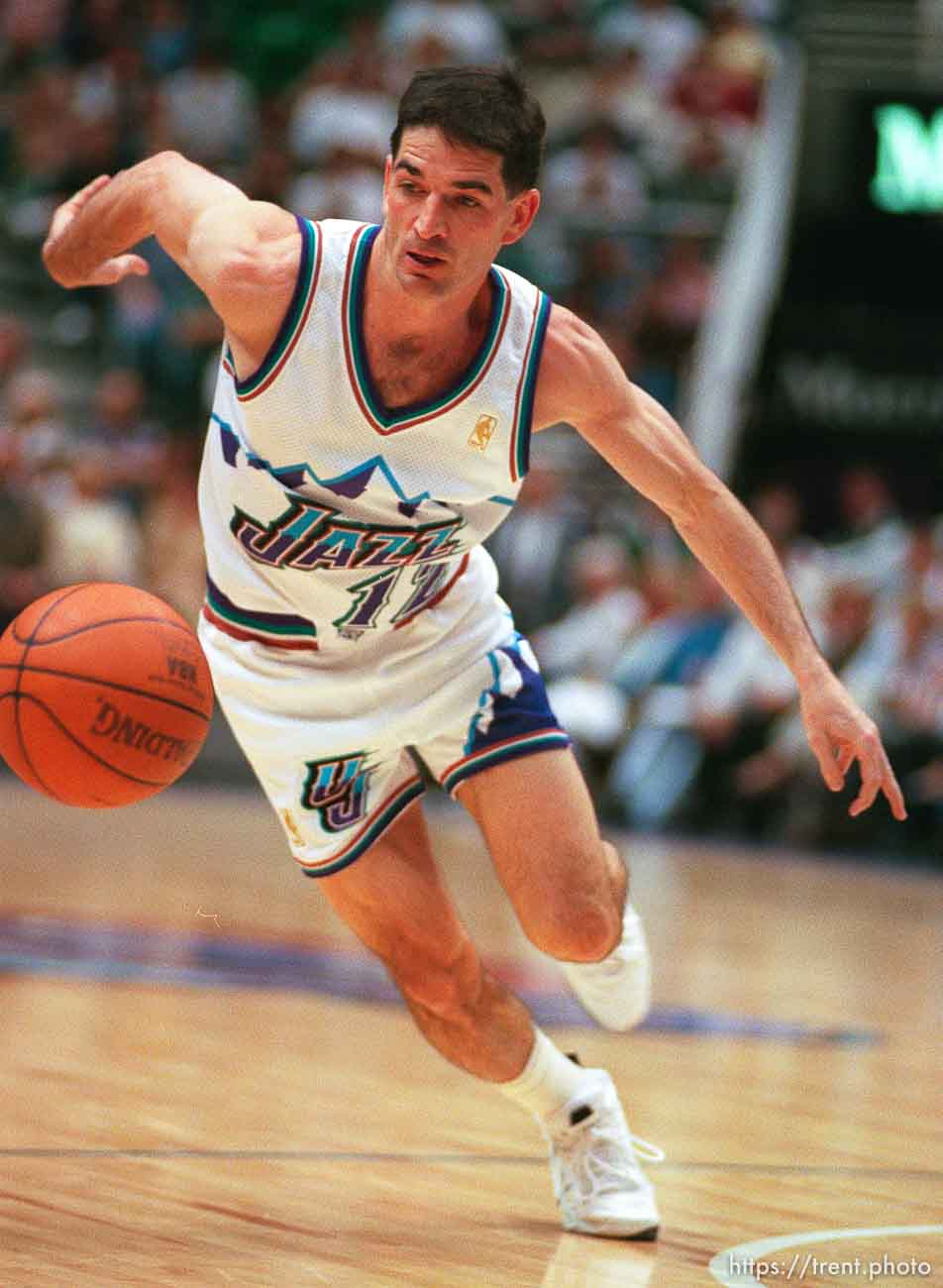 John Stockton at the Utah Jazz vs Golden State Warriors.