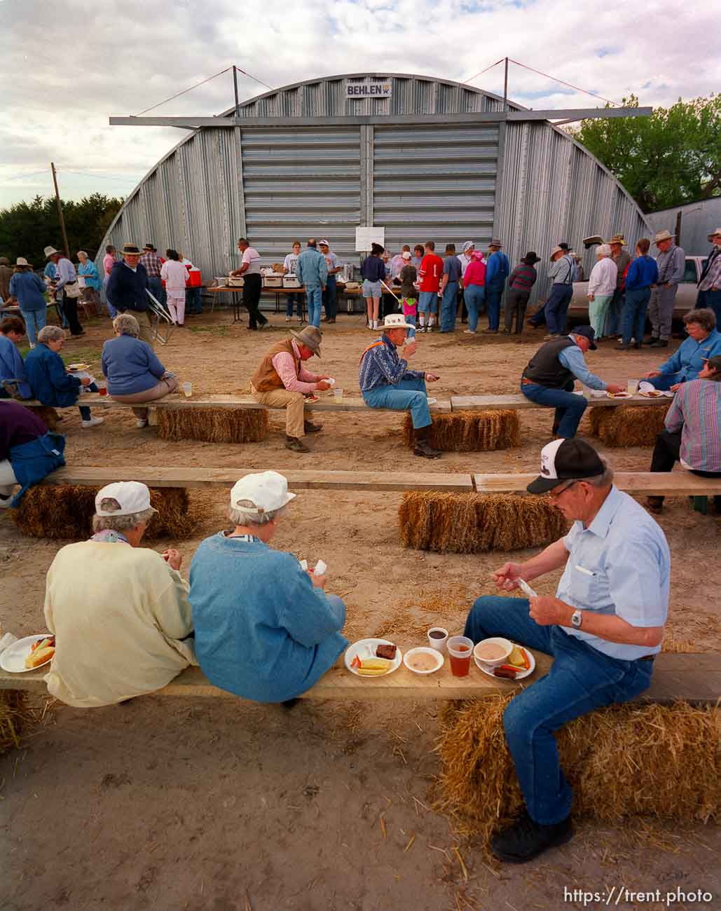 Ham & Bean fundraiser dinner along the Mormon Trail.