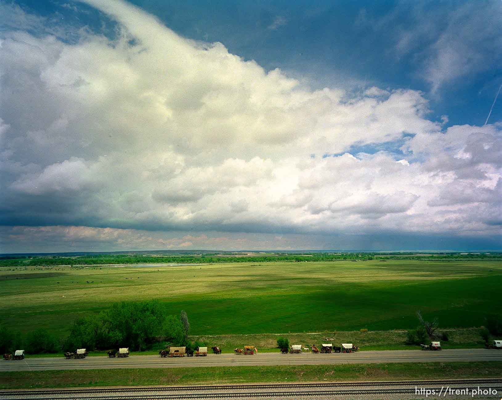 Mormon Trail Wagon Train seen from the top of a grain elevator at Jack's Bean Company.