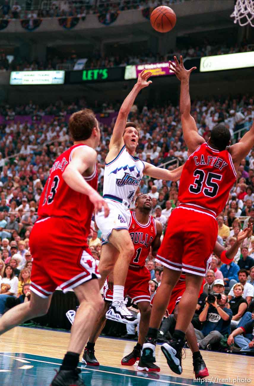 Utah's Jeff Hornacek shoots a high jump shot at the NBA Finals Game four, Utah Jazz vs Chicago Bulls.