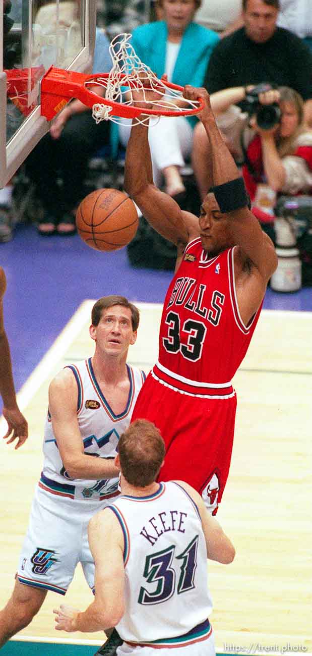 Scottie Pippen slam dunks at Jazz vs. Bulls, game 6 of the NBA Finals. Bulls won