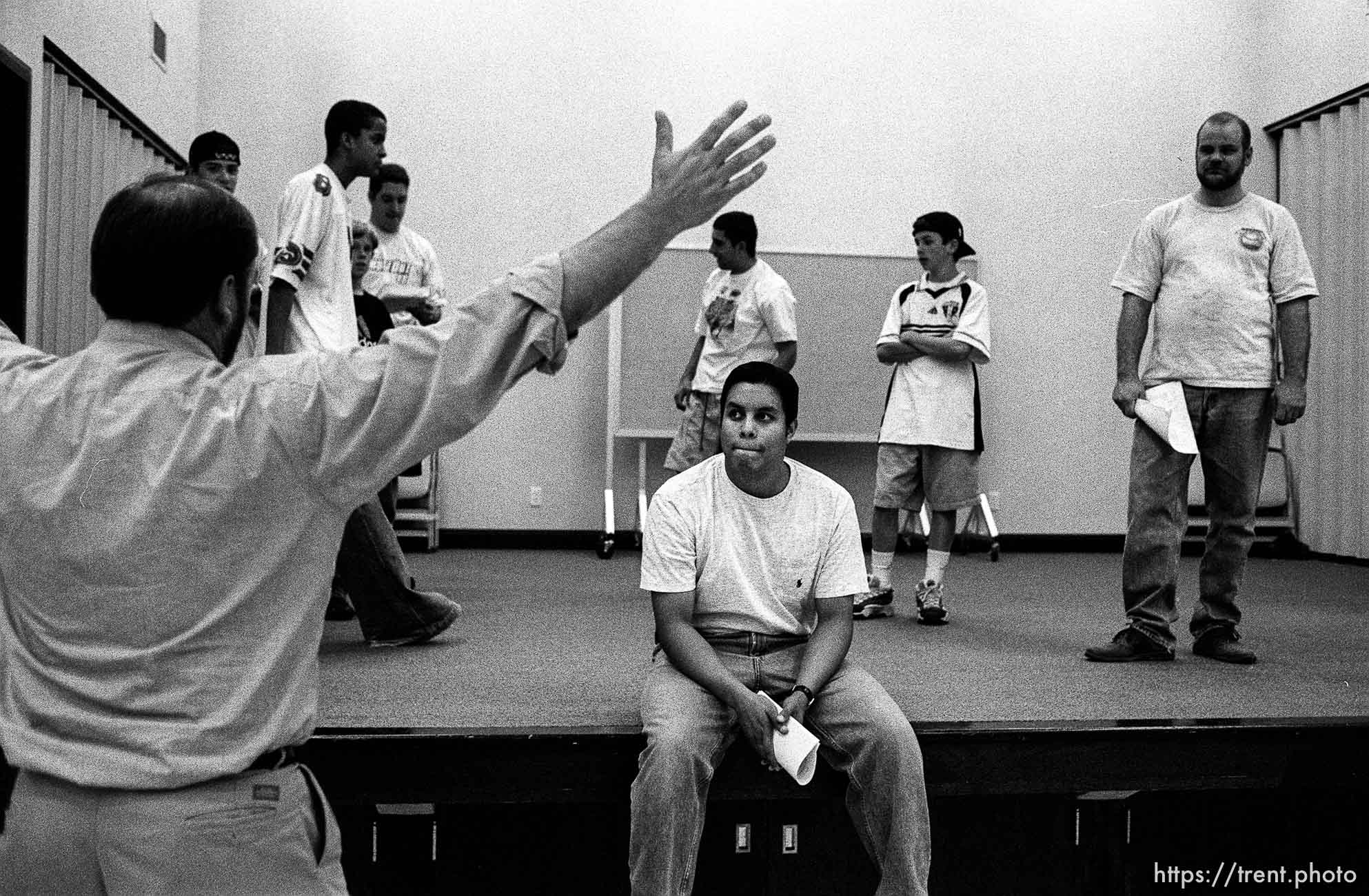 Director Rudy Schenk addresses cast at Bryan Ward roadshow rehearsal.