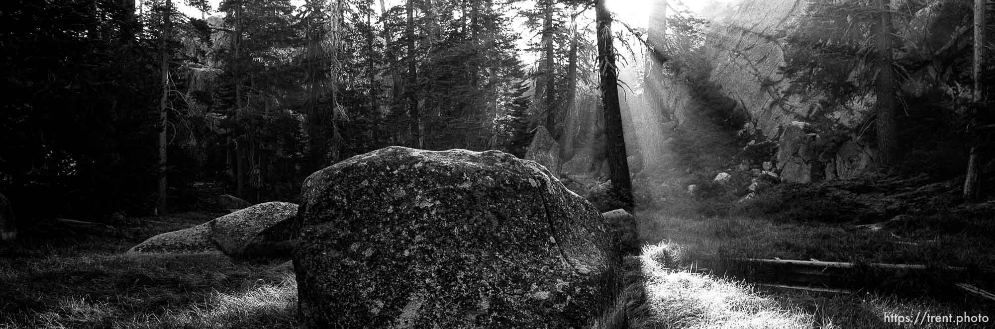 Smoky sunrise and rocks at Sword Lake