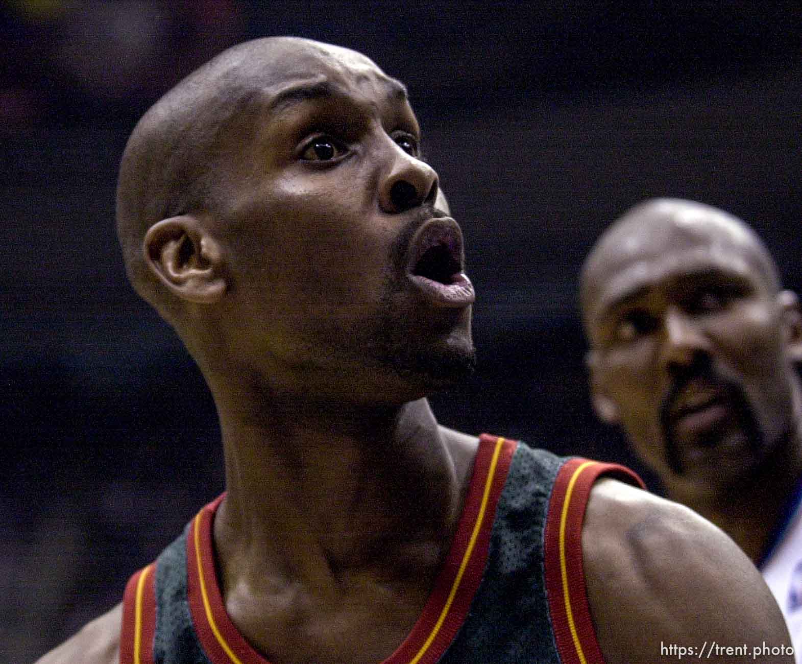 Gary Payton yells at a ref at Jazz vs. Sonics, game 5, 1st round NBA playoffs. Jazz won.