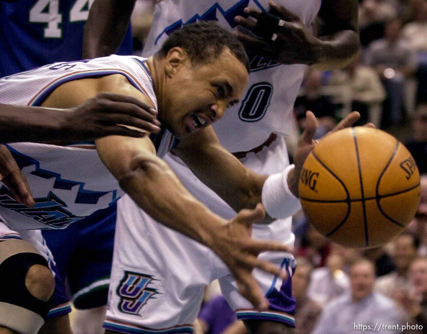 John Starks loses the ball as the Utah Jazz face the Dallas Mavericks in game five of their first round playoff series, in Salt Lake City Thursday.  05/03/2001