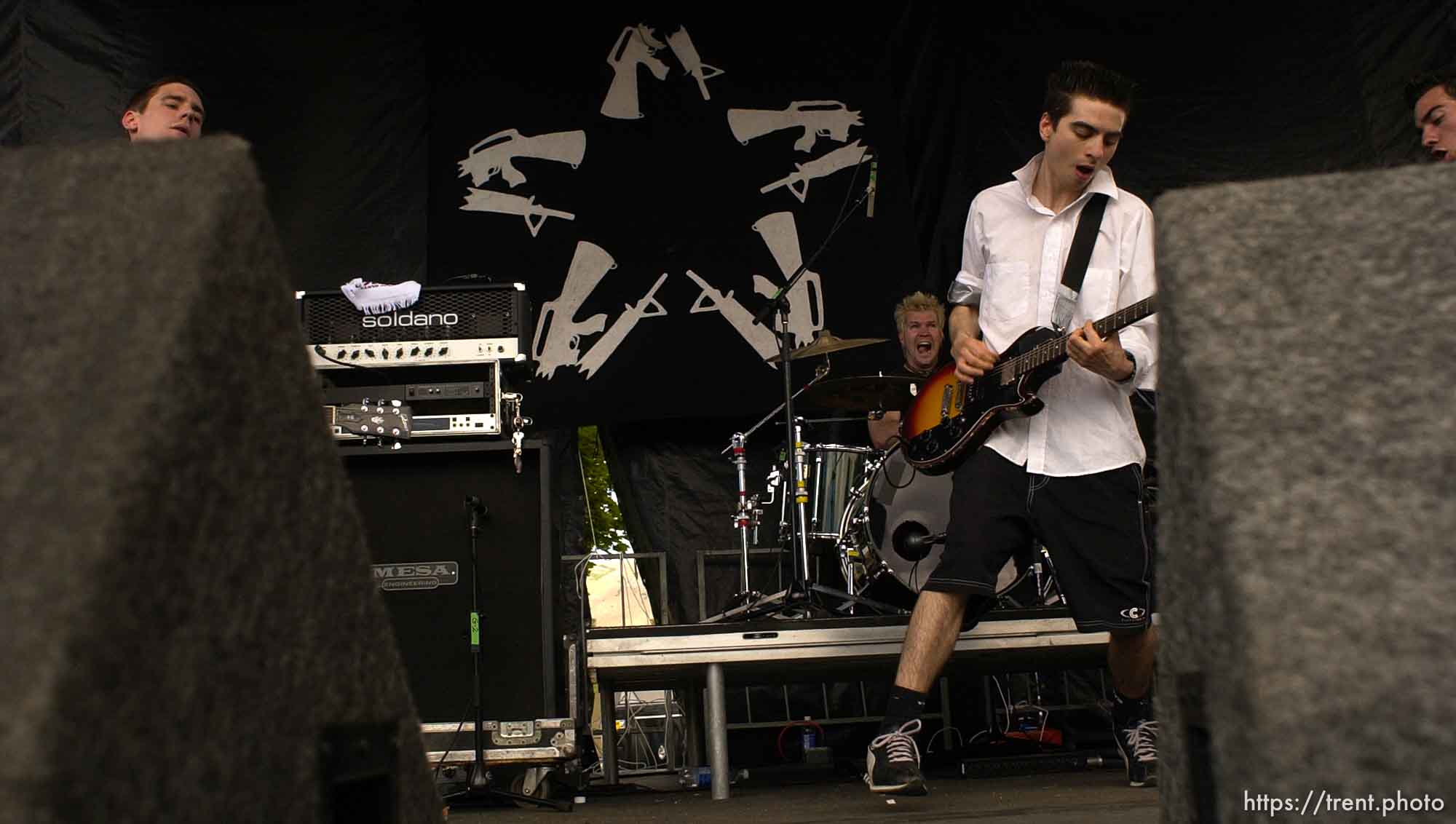 Anti-Flag. Warped Tour. 06/22/2002, 3:10:51 PM