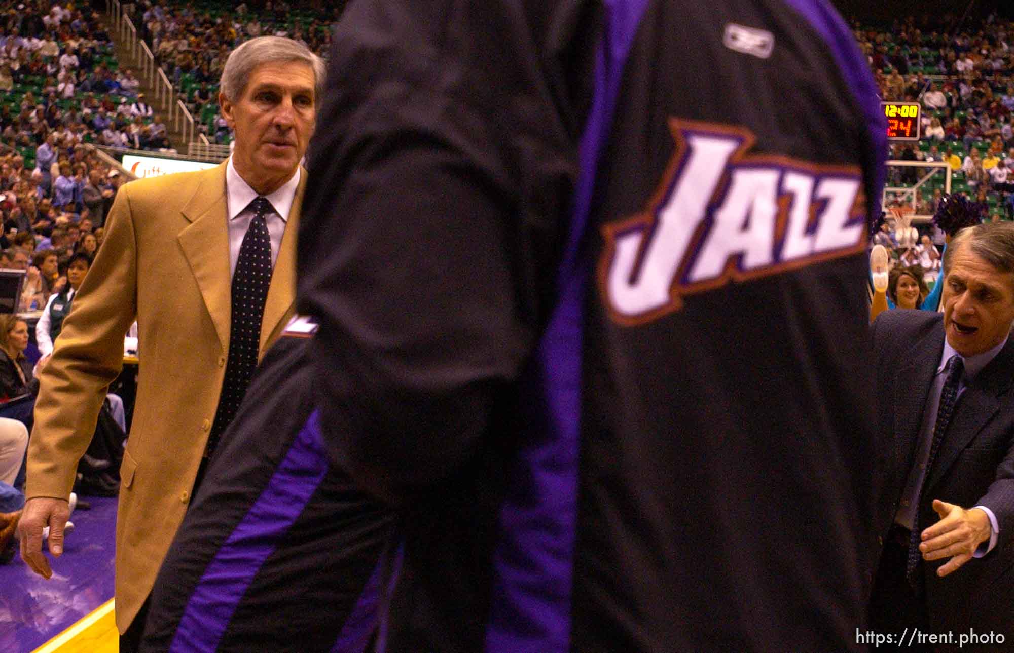 Salt Lake City - Jerry Sloan. Utah Jazz vs. Minnesota Timberwolves.  11.29.2002, 7:08:11 PM