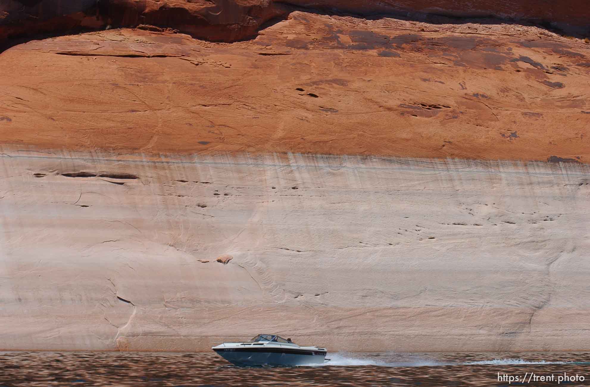 Landmarks which had previously been submerged in Glen Canyon are now becoming visible with the lower water levels in Lake Powell. 05.10.2003, 2:44:32 PM