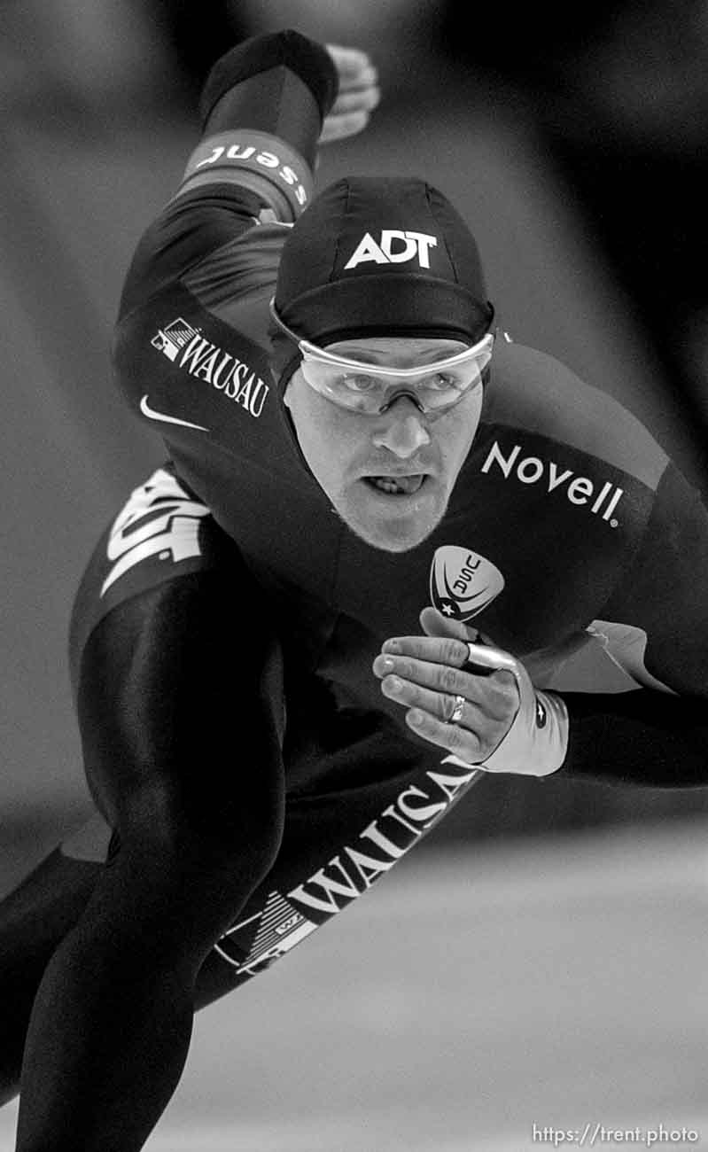 Kearns - US skater Casey Fitzrandolph placed 10th in the Mens 500m World Cup Speed Skating Friday night at the Utah Olympic Oval, Kearns.
; 12/12/2003