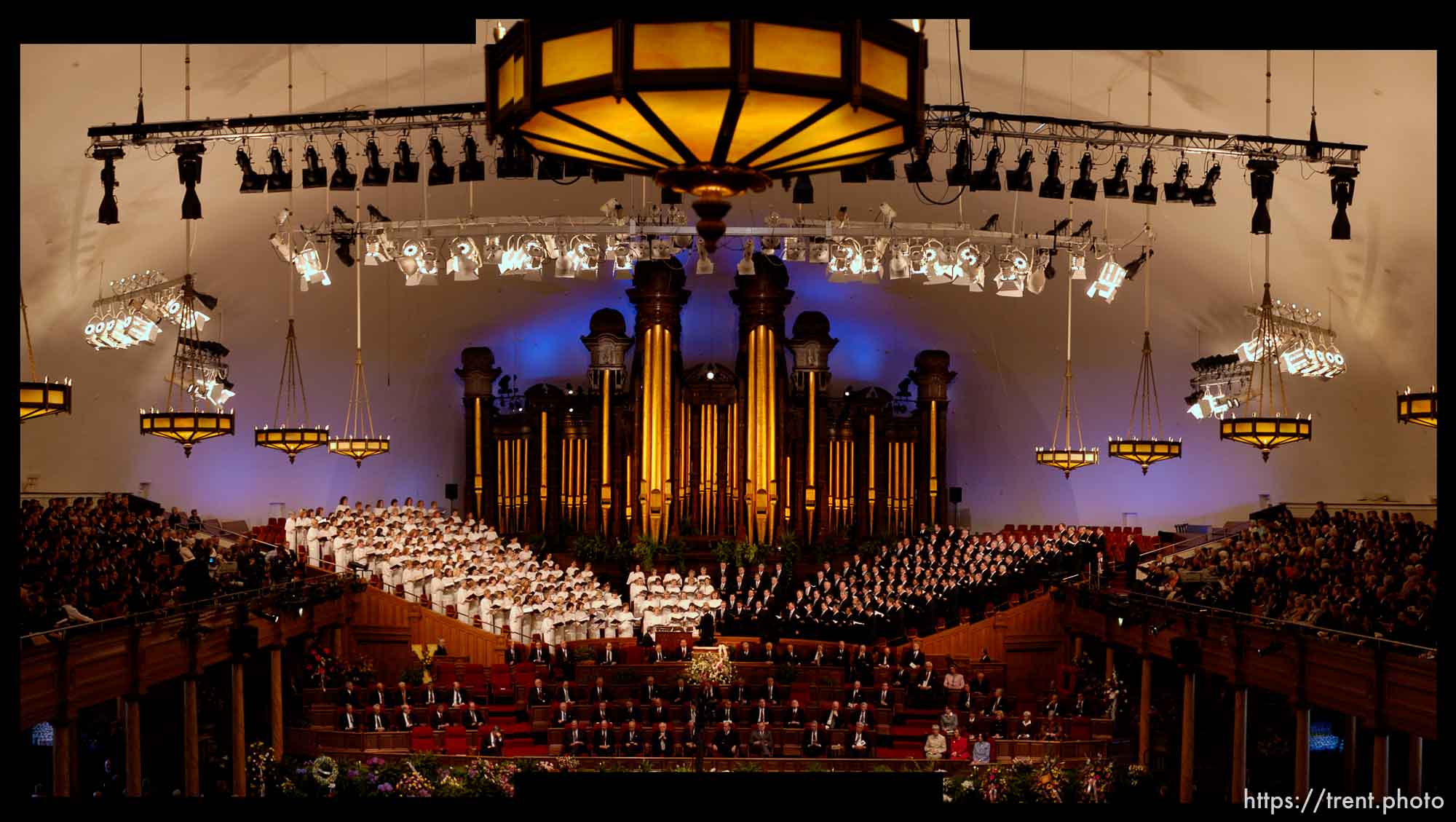 Mourners and the Mormon Tabernacle Choir at the funeral of Marjorie Hinckley, wife of LDS President Gordon B. Hinckley, in the Tabernacle on Temple Square.