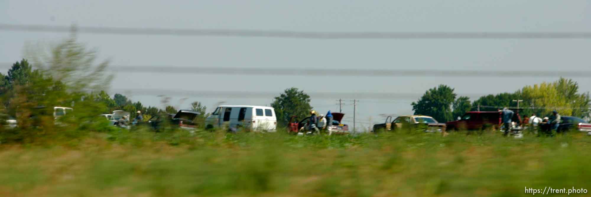 field. Photos out the window as we drive from Boise to Parma, Idaho. 8.18.2004