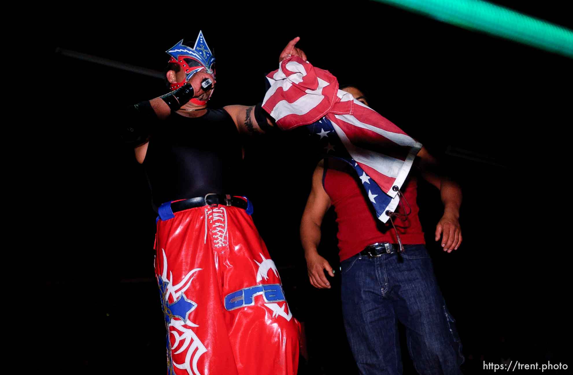 luche libre professional wrestling; 12.05.2004