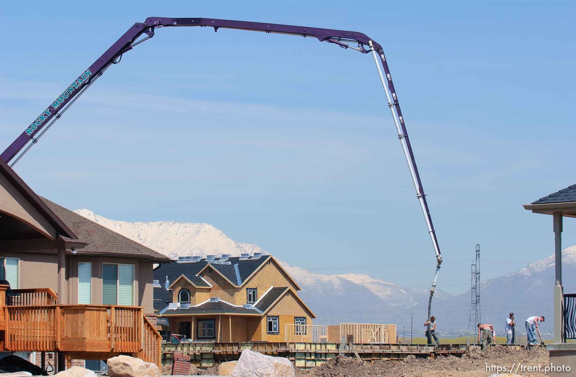 concrete pour, new subdivision. Davis County project. 04/06/2005