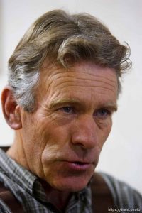 Roger Williams tells his story of living through the 1953 Short Creek polygamy raid.
; 11.11.2005
