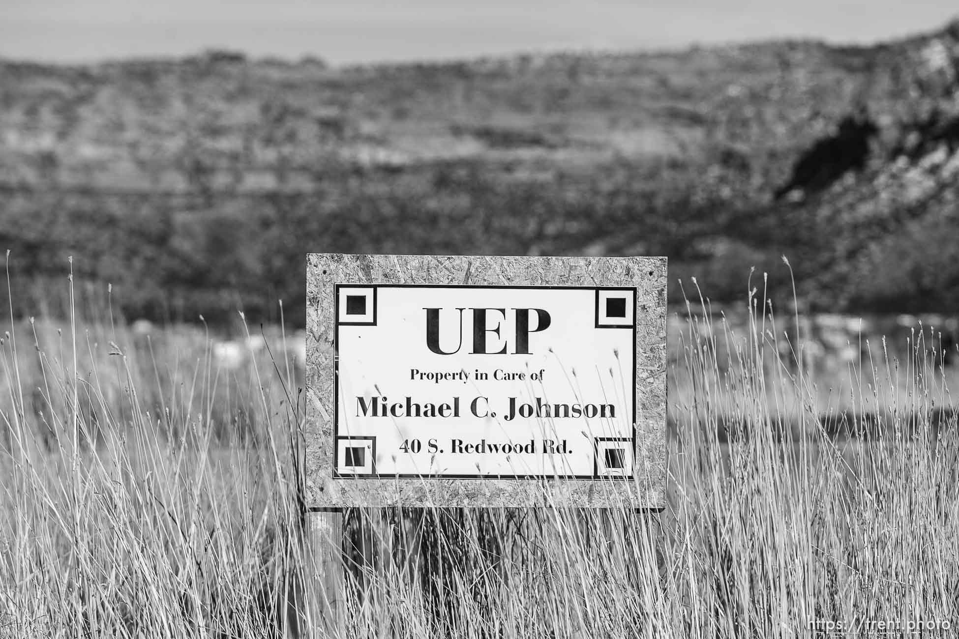 UEP sign, michael johnson