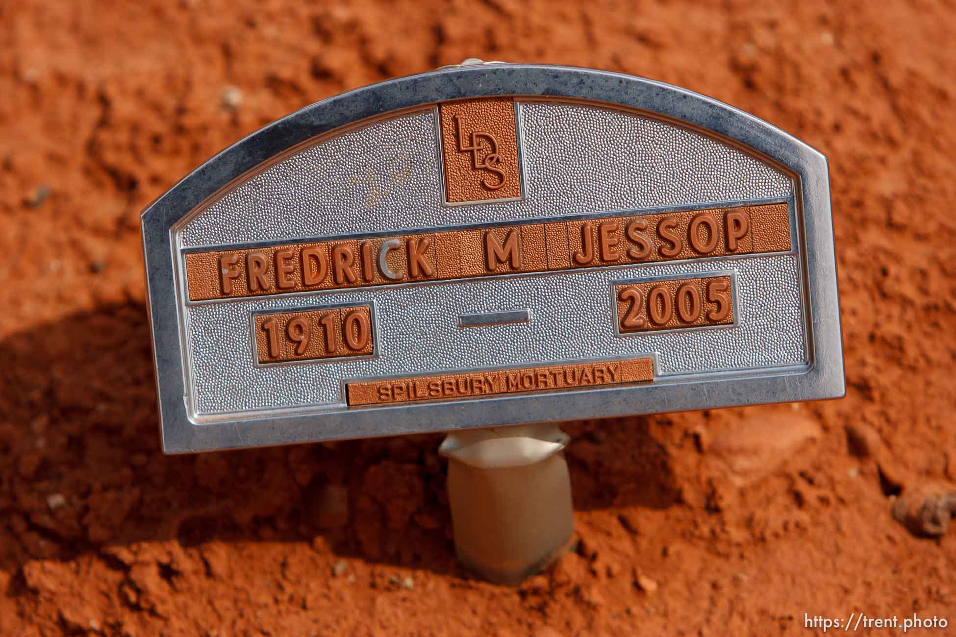 grave of fred jessop in the city cemetery