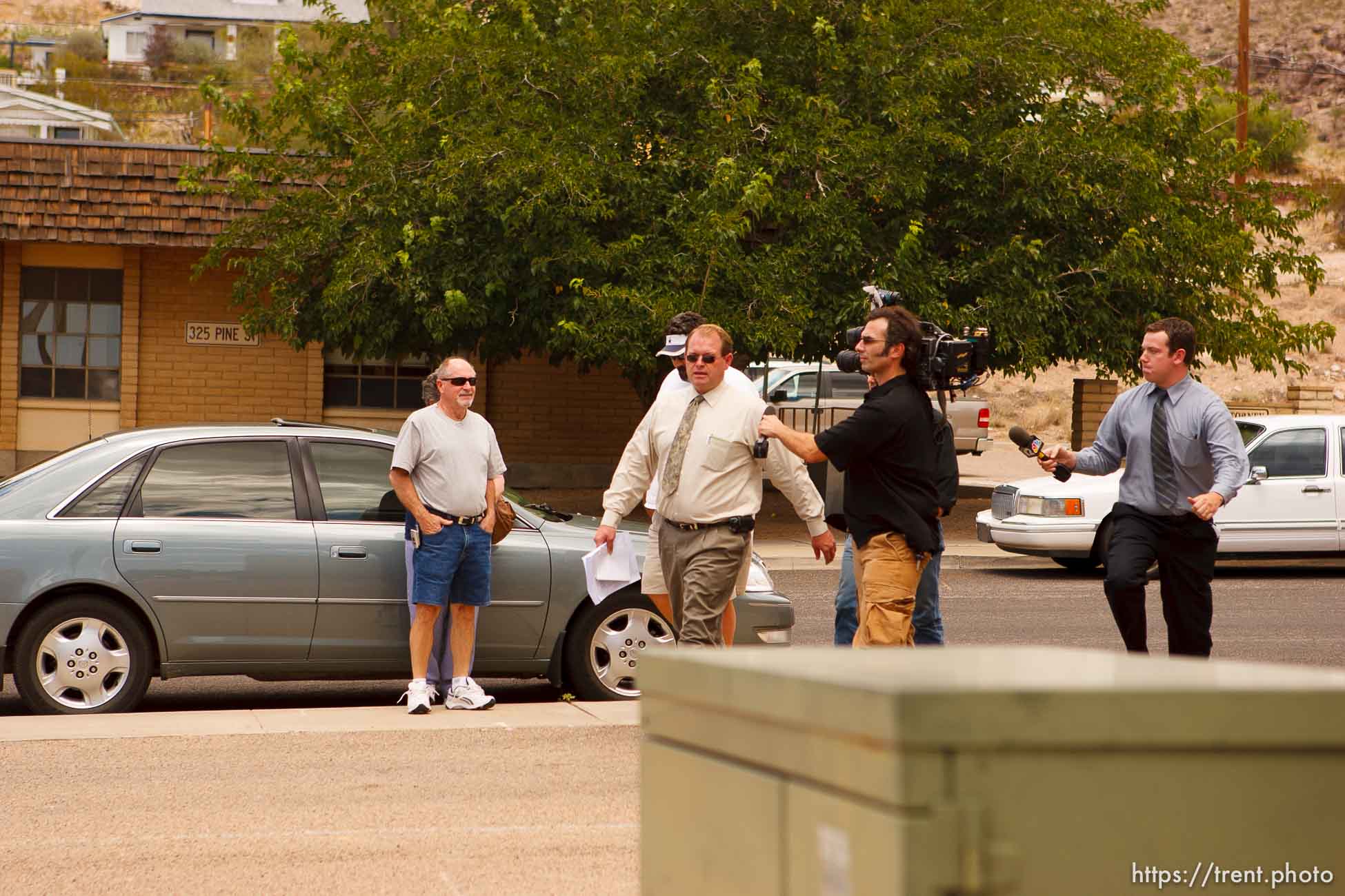 FLDS polygamist Kelly Fischer is sentenced to 45 days in jail and three years of supervised probation after being found guilty of having sex with a minor at the Mohave County Superior Court in Kingman, AZ.; 8.02.2006