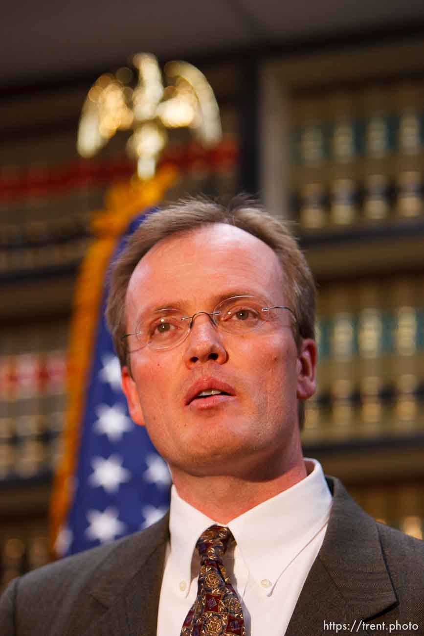 Washington County attorney Brock Belnap, warren jeffs press conference ; 8.31.2006