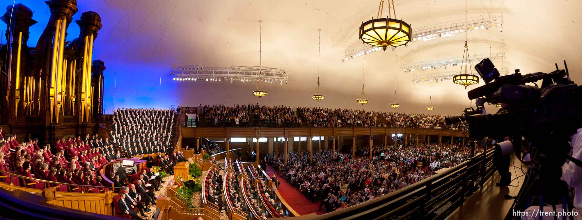 LDS General Conference, and re-dedication of the historic tabernacle building after a renovation.