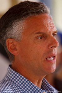 Huntington - Press briefing at the command post for the effort to rescue six coal miners trapped in the Crandall Canyon coal mine.. utah governor jon huntsman