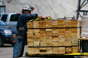Huntington - Robert Murray, president and CEO of Ohio-based Murray Energy Corp, led reporters on a tour of the Crandall Canyon coal mine Wednesday, where six miners remained trapped.