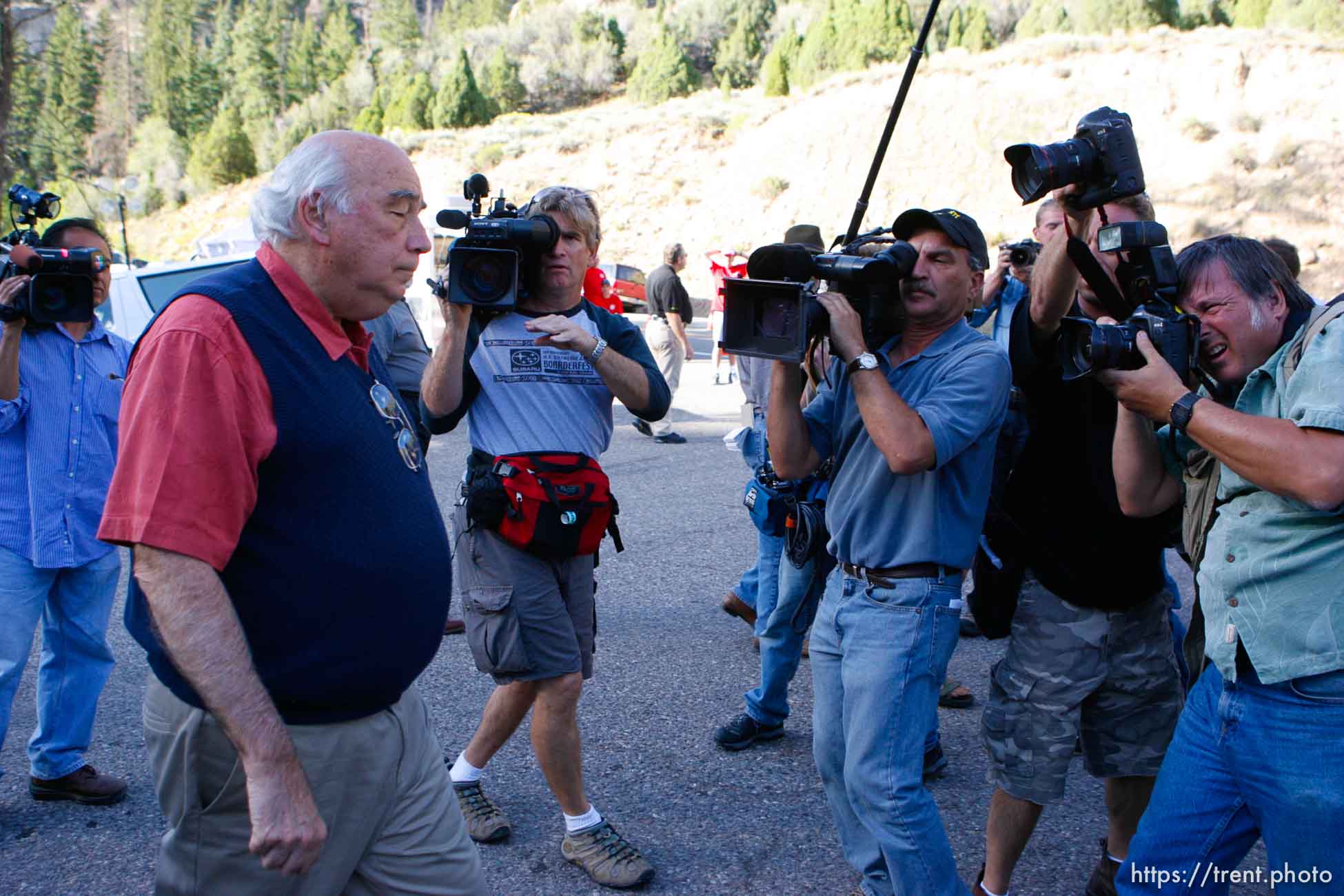 Huntington - Robert Murray, Murray Energy Corporation President and CEO, arrives at a press briefing to a pack of photographers Friday evening at the command post for the Crandall Canyon Mine rescue effort.