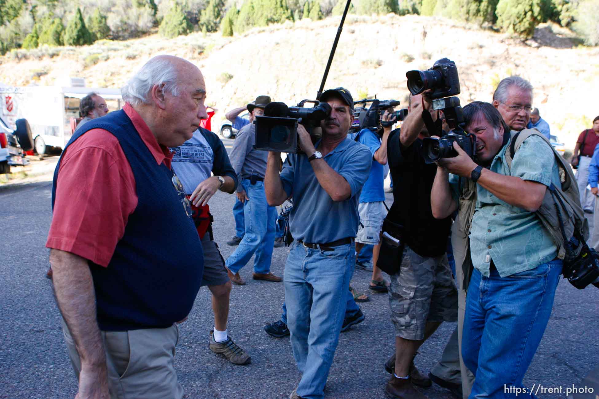 Huntington - Robert Murray, Murray Energy Corporation President and CEO, arrives at a press briefing to a pack of photographers Friday evening at the command post for the Crandall Canyon Mine rescue effort.