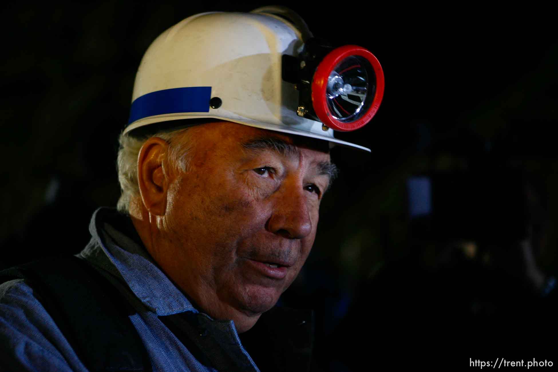 Huntington - Robert Murray, president and CEO of Ohio-based Murray Energy Corp, speaks to reporters at the command post in full miners gear before dawn Saturday morning (4am).