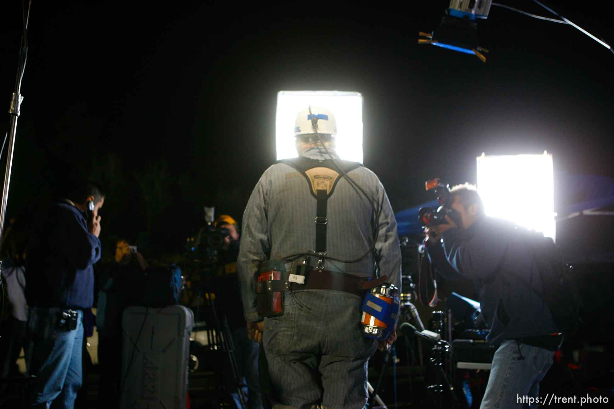 Huntington - Robert Murray, president and CEO of Ohio-based Murray Energy Corp, speaks to reporters at the command post in full miners gear before dawn Saturday morning (4am).