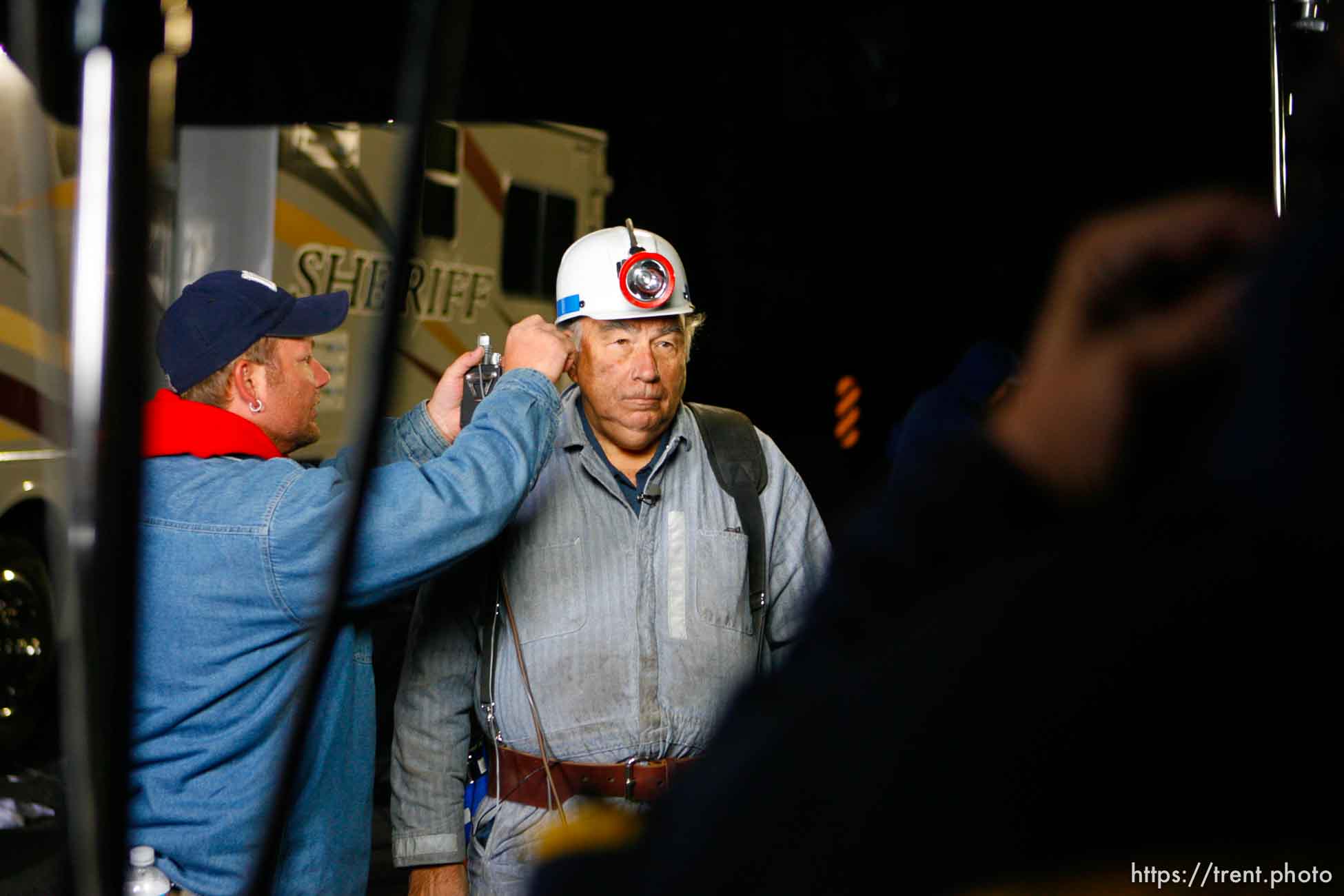 Huntington - Robert Murray, president and CEO of Ohio-based Murray Energy Corp, speaks to reporters at the command post in full miners gear before dawn Saturday morning (4am).