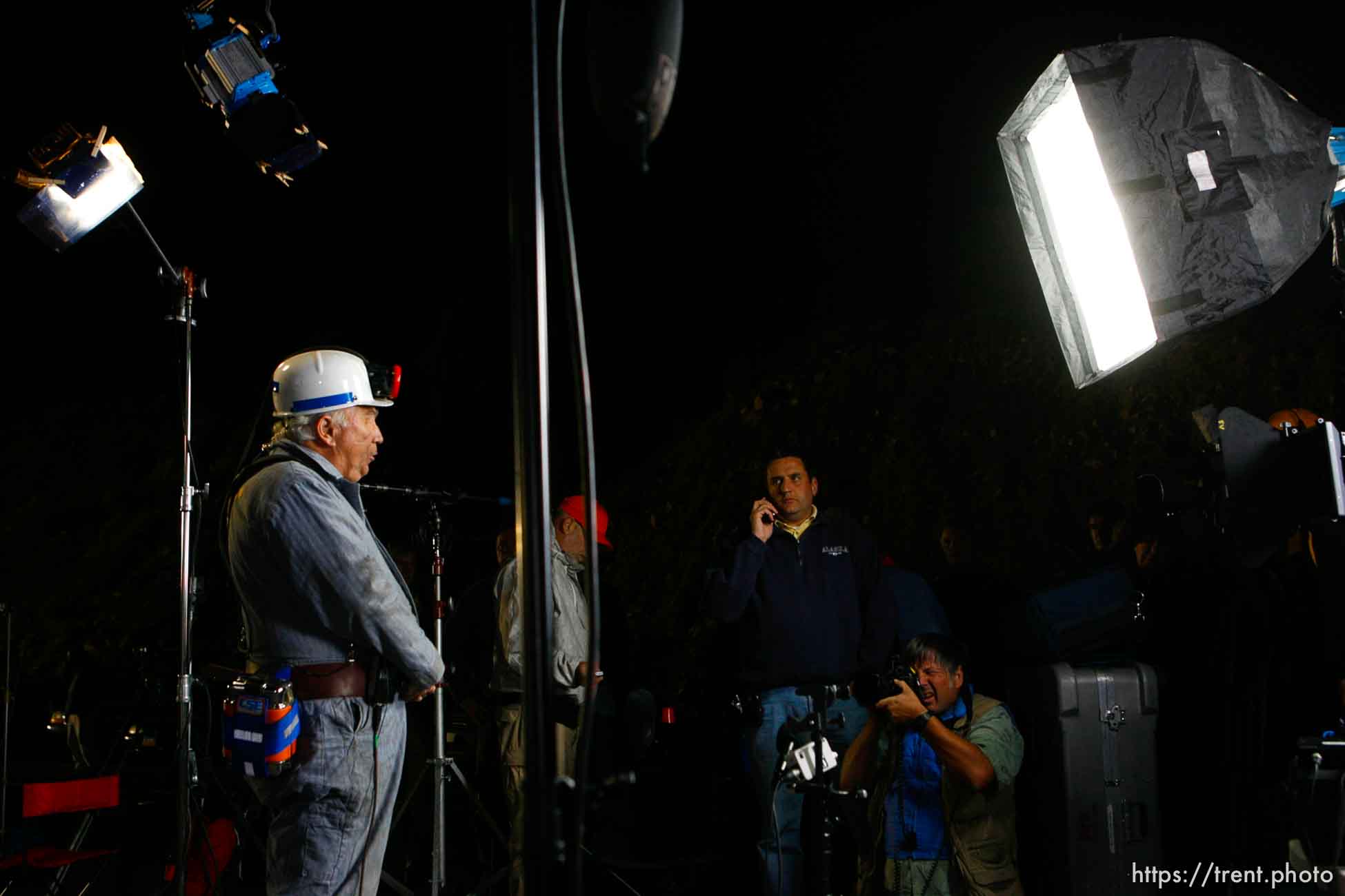 Huntington - Robert Murray, president and CEO of Ohio-based Murray Energy Corp, speaks to reporters at the command post in full miners gear before dawn Saturday morning (4am).  glen warchol, doug pizac