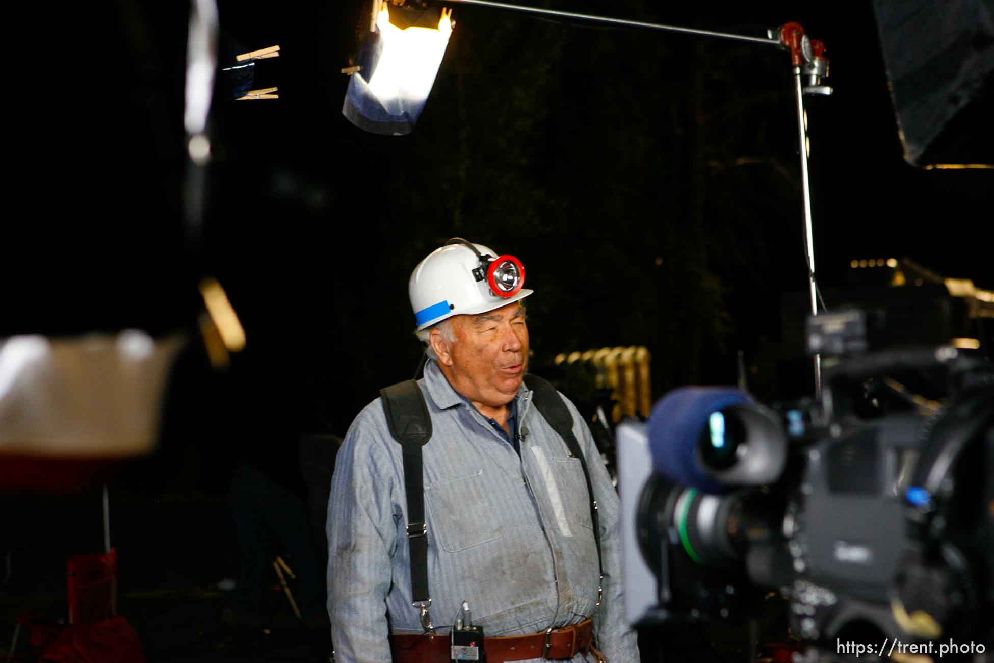 Huntington - Robert Murray, president and CEO of Ohio-based Murray Energy Corp, speaks to reporters at the command post in full miners gear before dawn Saturday morning (4am).