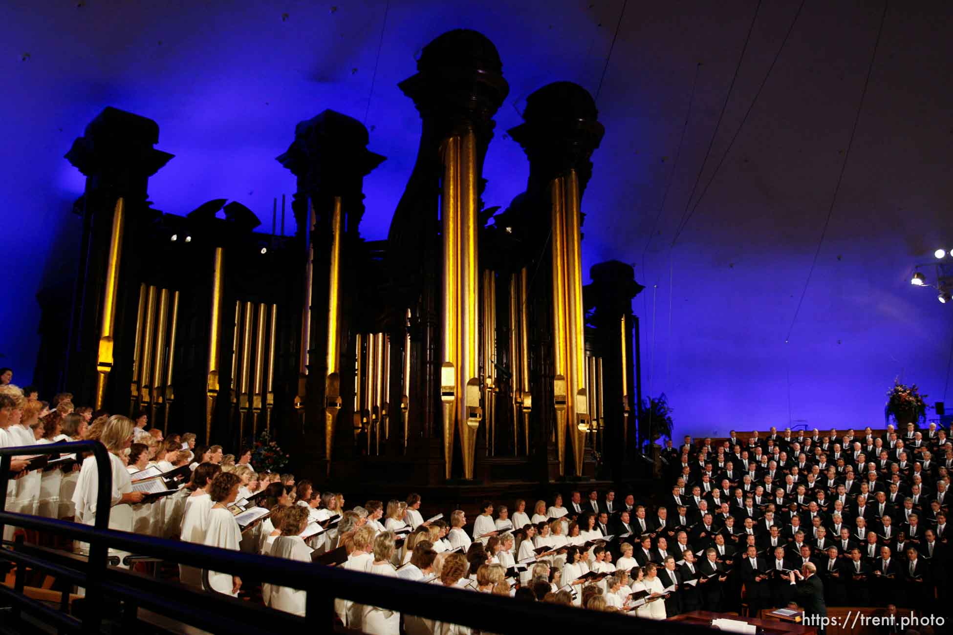 mormon tabernacle choir. Salt Lake City - Funeral for President James E. Faust, a member of the First Presidency of the Church of Jesus Christ of Latter-day Saints.
; 8.14.2007