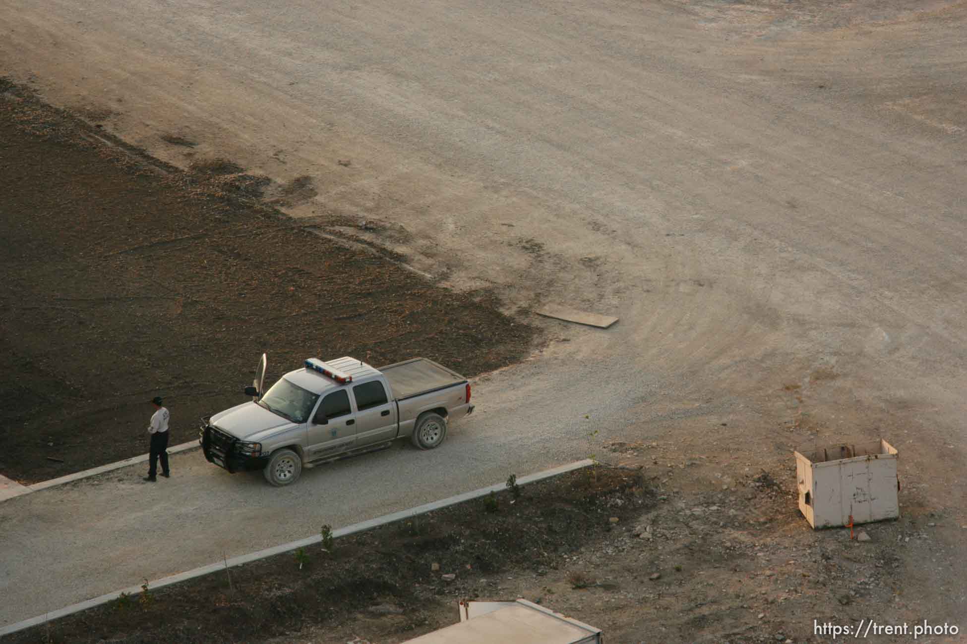 Law enforcement on the YFZ Ranch