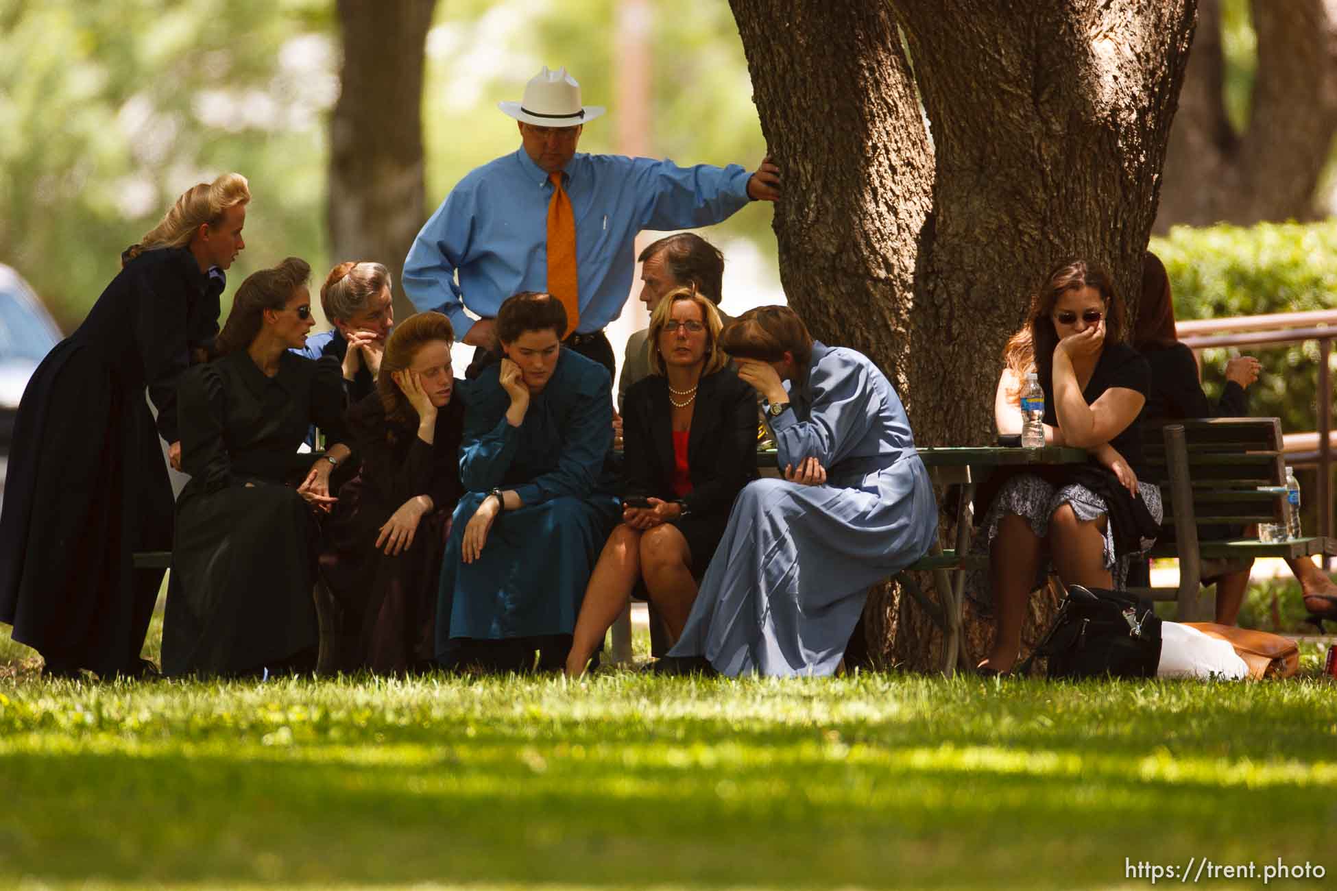 Eldorado - at the Schleicher County Courthouse Tuesday, July 22, 2008, where a grand jury met to hear evidence of possible crimes involving FLDS church members from the YFZ ranch.  andrea sloan