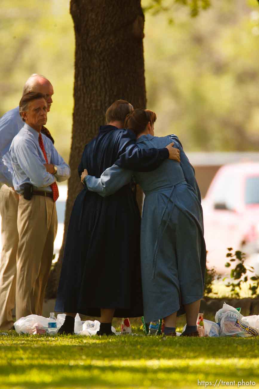 Eldorado - at the Schleicher County Courthouse Tuesday, July 22, 2008, where a grand jury met to hear evidence of possible crimes involving FLDS church members from the YFZ ranch.