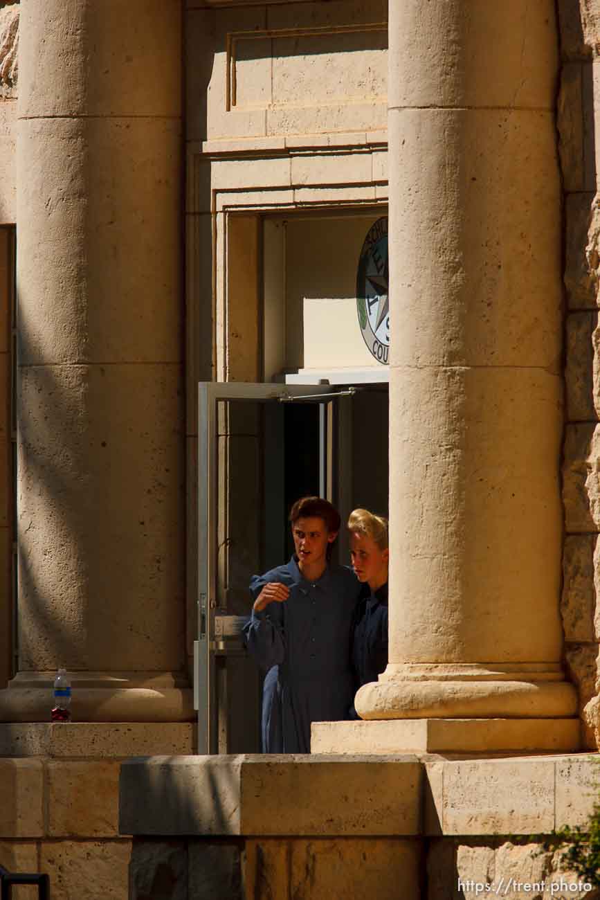 Eldorado - at the Schleicher County Courthouse Tuesday, July 22, 2008, where a grand jury met to hear evidence of possible crimes involving FLDS church members from the YFZ ranch.