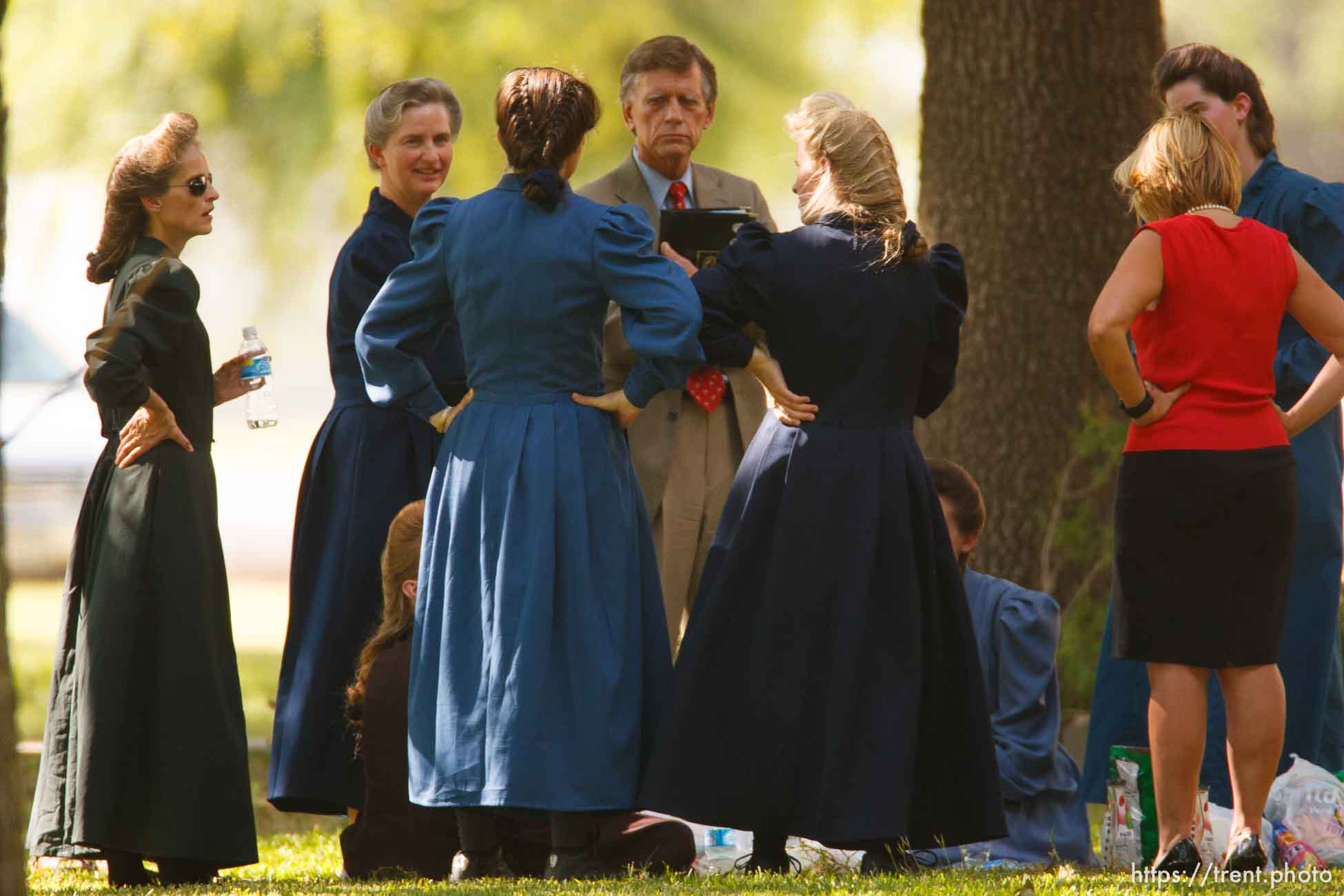 Eldorado - at the Schleicher County Courthouse Tuesday, July 22, 2008, where a grand jury met to hear evidence of possible crimes involving FLDS church members from the YFZ ranch.  andrea sloan