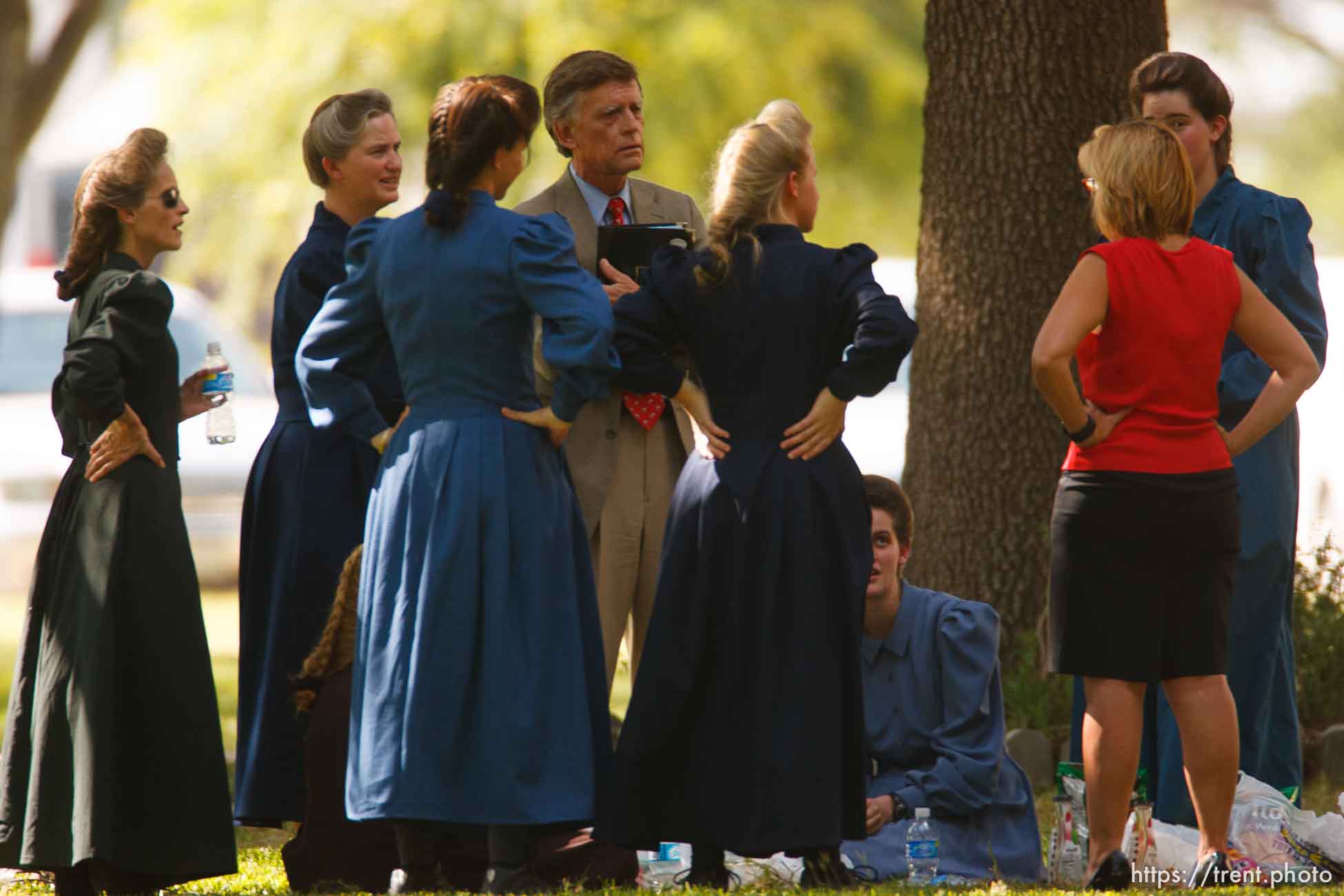 Eldorado - at the Schleicher County Courthouse Tuesday, July 22, 2008, where a grand jury met to hear evidence of possible crimes involving FLDS church members from the YFZ ranch.  andrea sloan