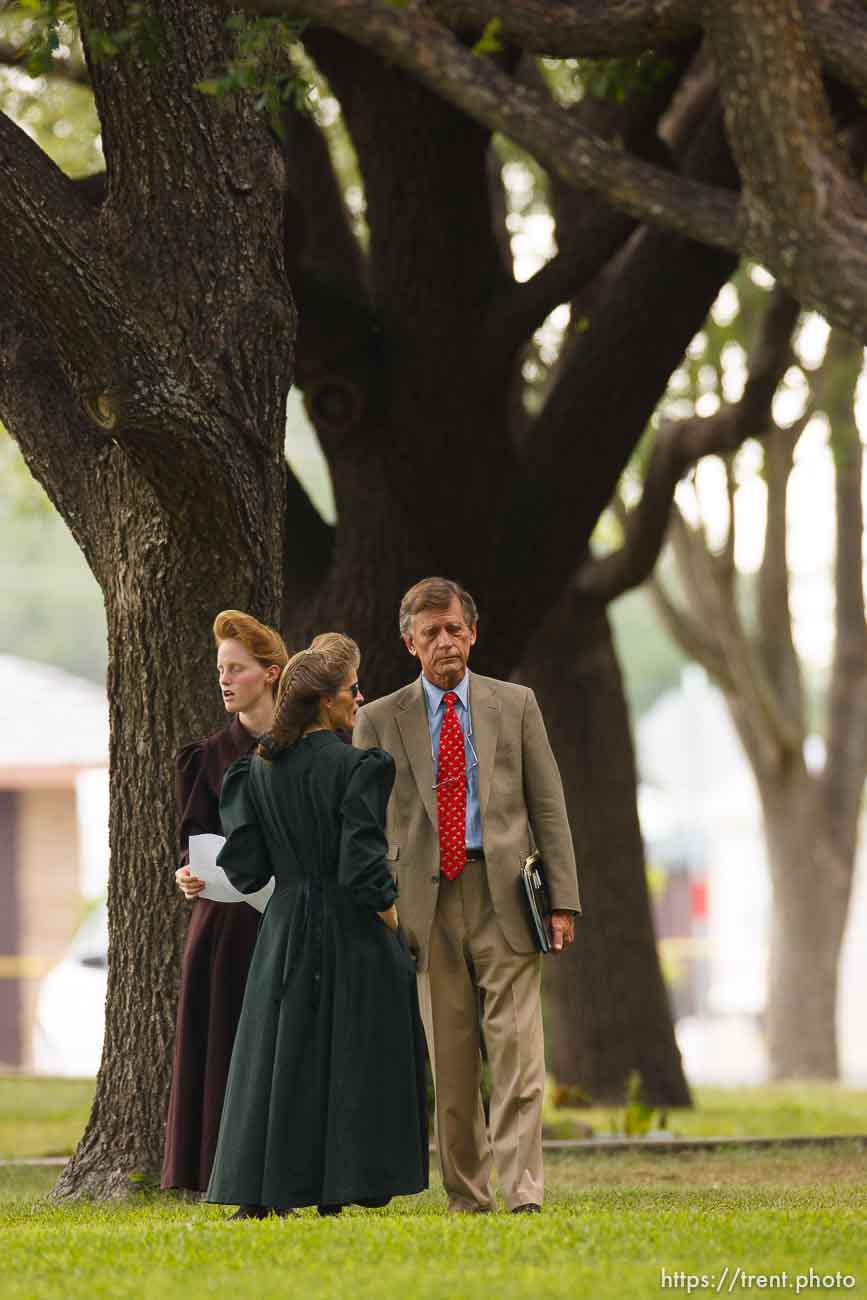 Eldorado - at the Schleicher County Courthouse Tuesday, July 22, 2008, where a grand jury met to hear evidence of possible crimes involving FLDS church members from the YFZ ranch.