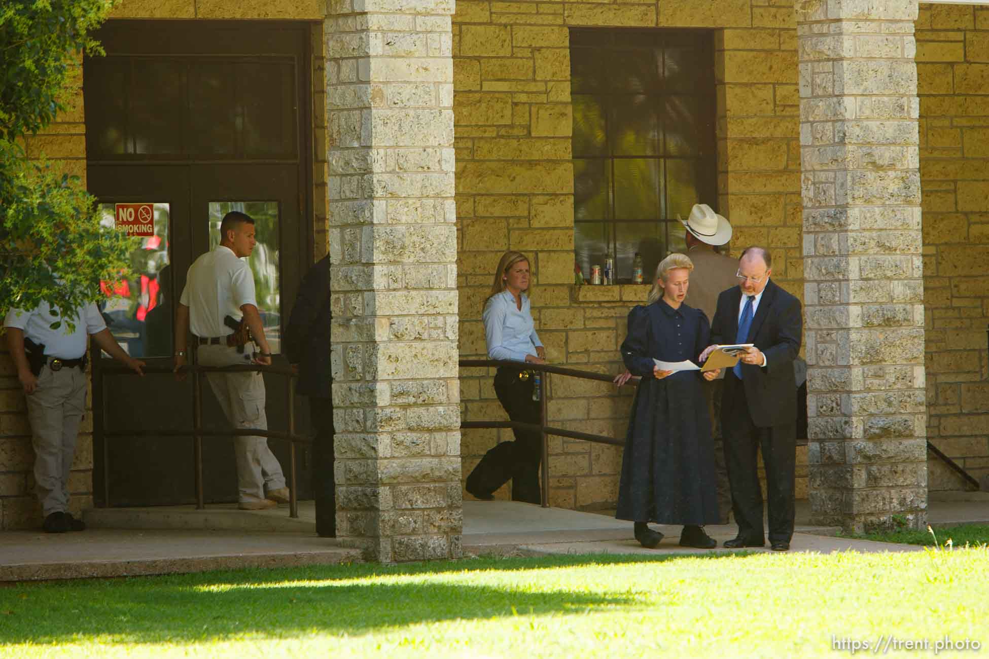 Eldorado - at the Schleicher County Courthouse Tuesday, July 22, 2008, where a grand jury met to hear evidence of possible crimes involving FLDS church members from the YFZ ranch.